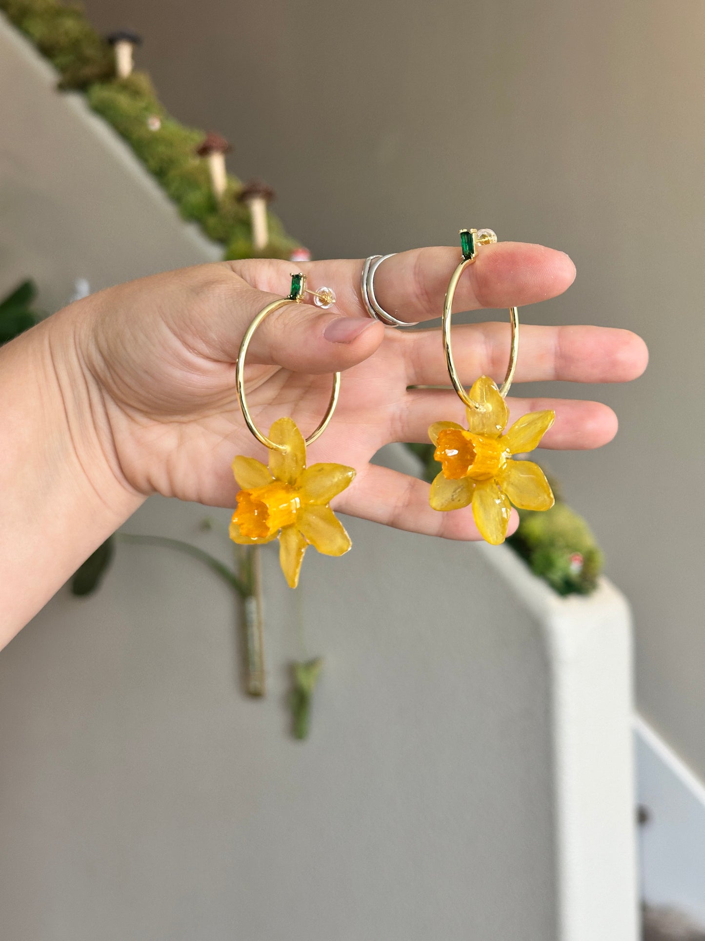 Emerald Daffodil Hoops
