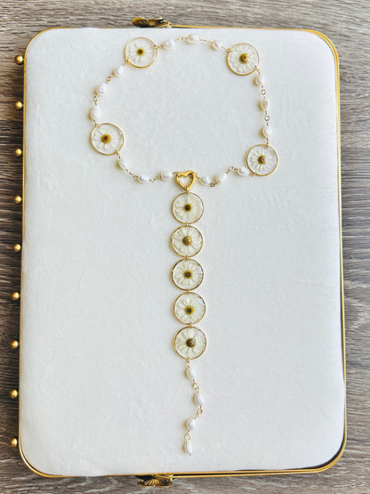 Fever Few Pearl Necklace