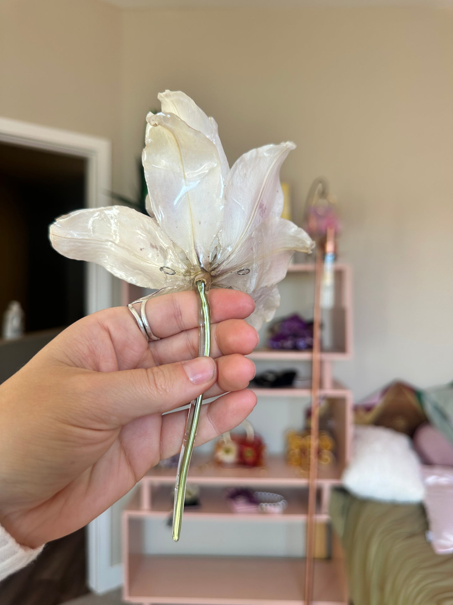 White Lily Hair Stick