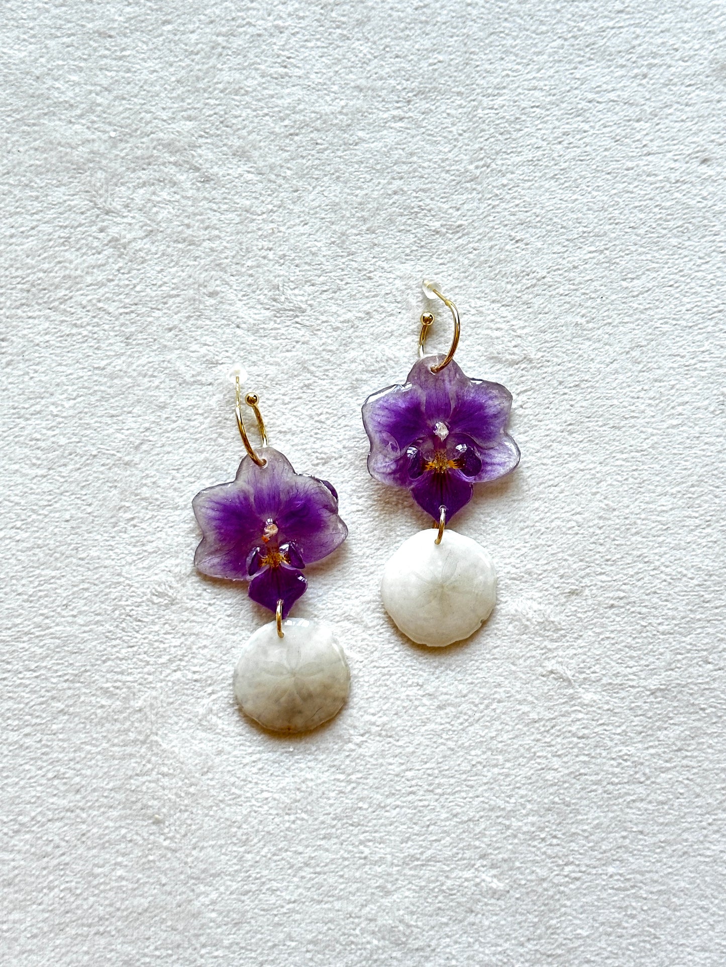 Mini Purple Orchid Sand Dollar Huggies