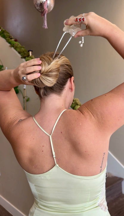 White Daffodil French Pin