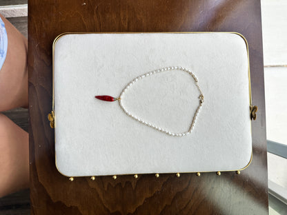 Chili Pearl Choker