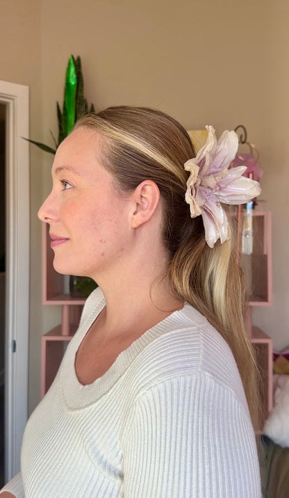 White Lily Hair Stick