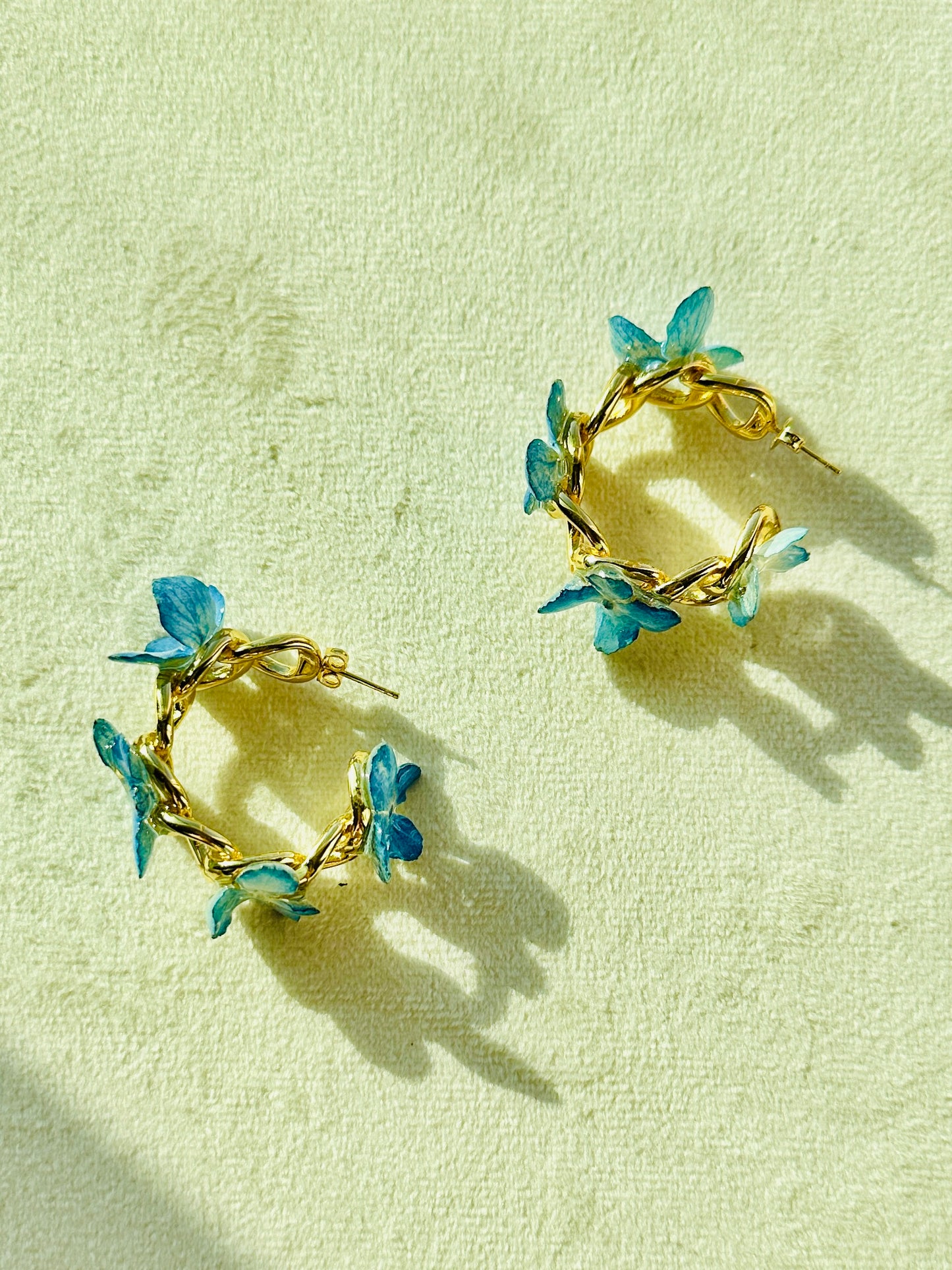 Braided Hydrangea Hoops