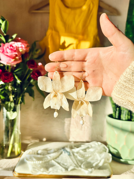 White Dendrobium Orchid Dangles