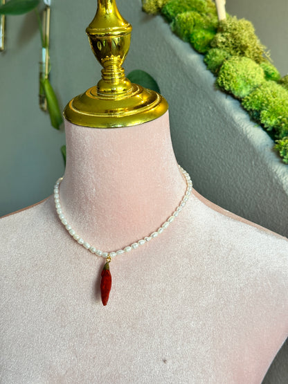 Chili Pearl Choker