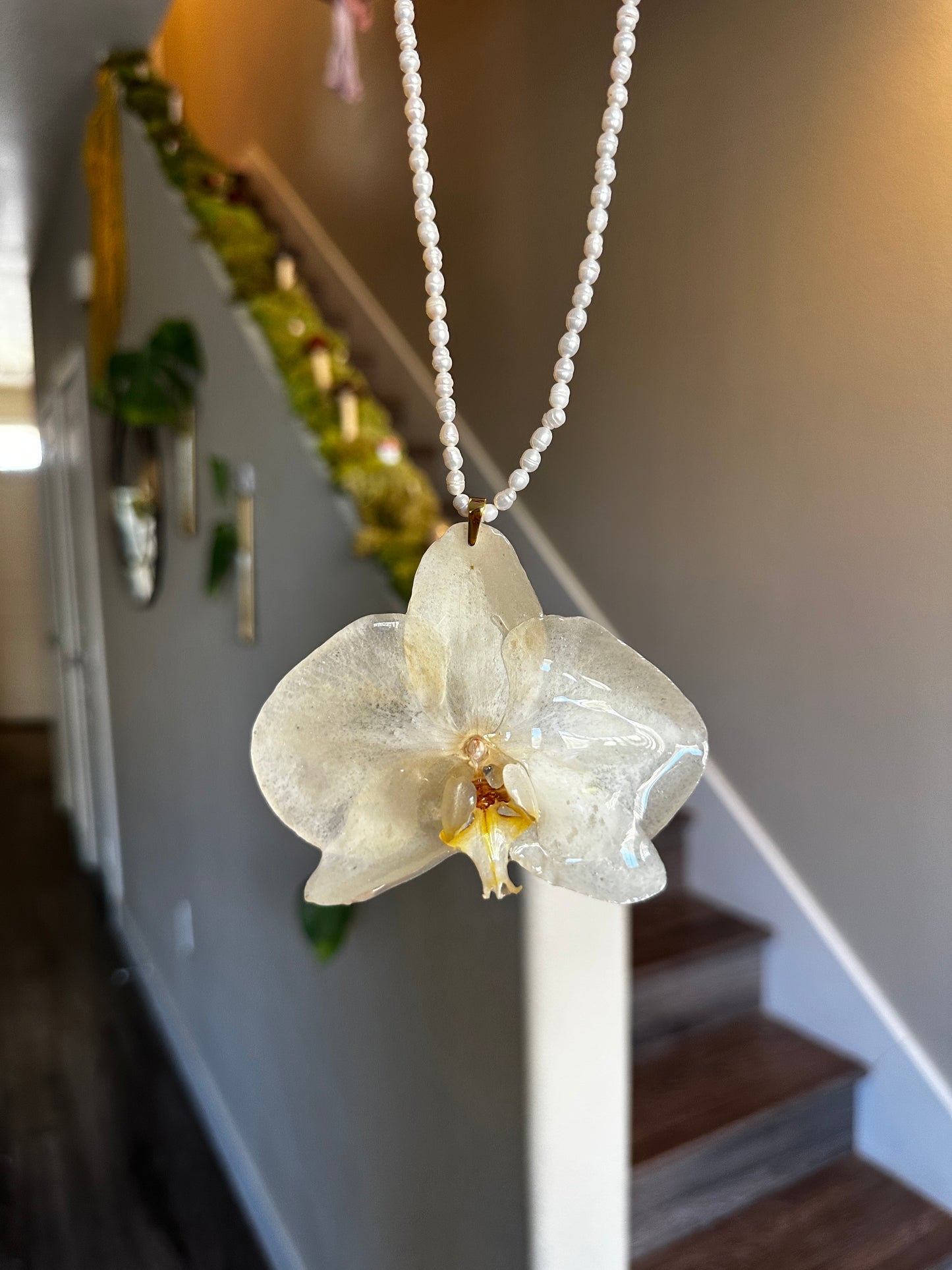 White Orchid Pearl Necklace