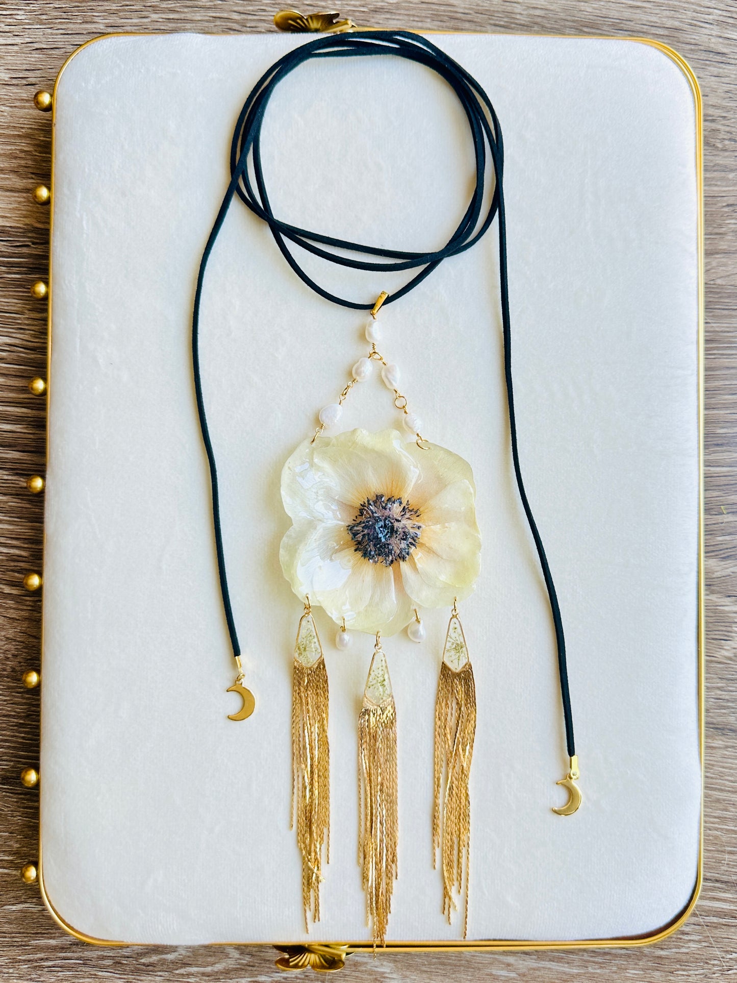 Anemone Dreamcatcher Suede Necklace