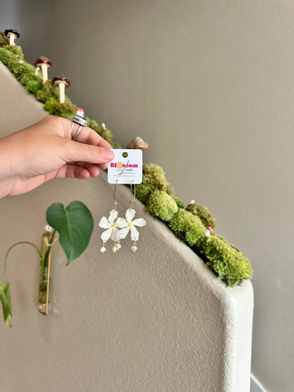 White Oleander Pearl Dangles