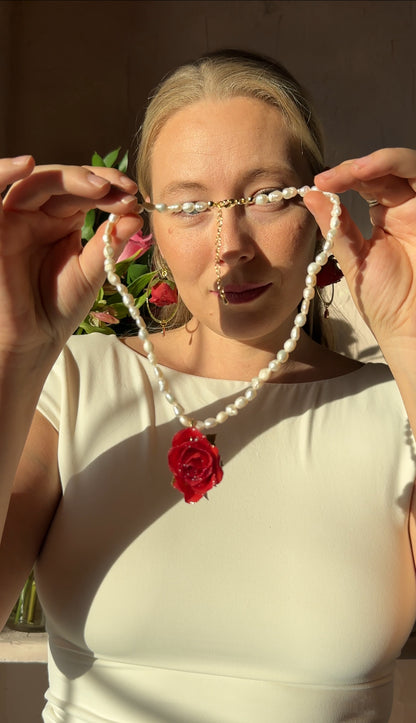 Red Rose Pearl Necklace