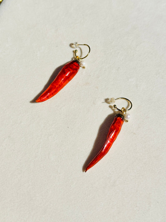 Chili Pepper Pearl Huggies